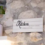 Dalmatinska Kuca بيت للعطل