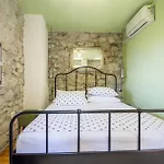 بيت للعطل Dalmatinska Kuca