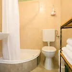 Dalmatinska Kuca بيت للعطل *