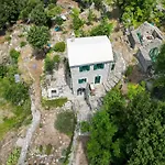 بيت للعطل Dalmatinska Kuca ماكارسكا