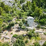 Dalmatinska Kuca ماكارسكا