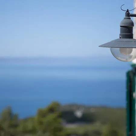 Dalmatinska Kuća * Makarska