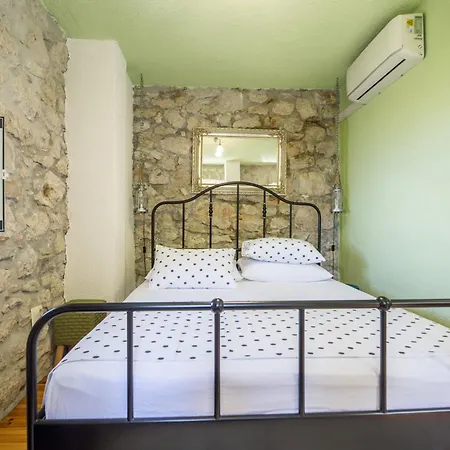 Nyaraló Dalmatinska Kuca