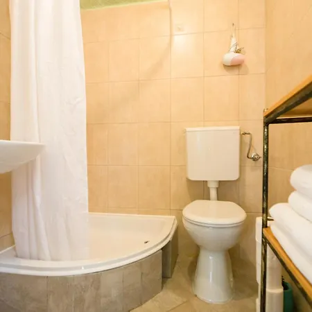 Dalmatinska Kuća Semesterbostad *