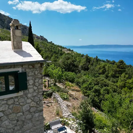 Dalmatinska Kuca * Makarska