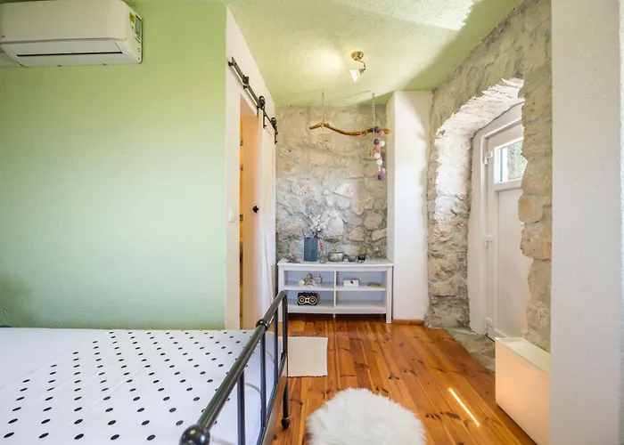 Дом отдыха Dalmatinska Kuca *