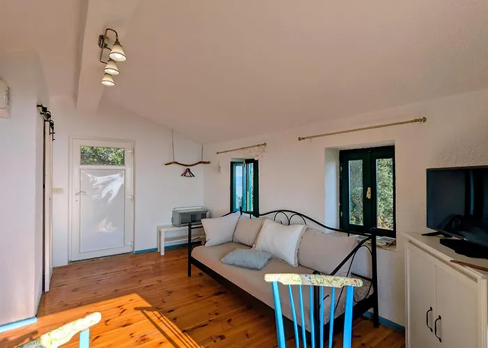 Dalmatinska Kuca * Макарска